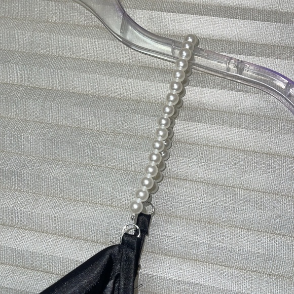 Nicole Miller Pearl Blouse - Picture 8 of 10